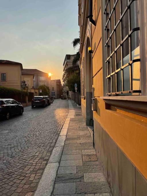 Appartamento Minimal Loft In Centro A Piacenza Esterno foto