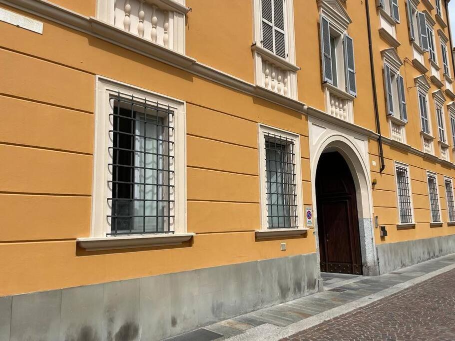 Appartamento Minimal Loft In Centro A Piacenza Esterno foto